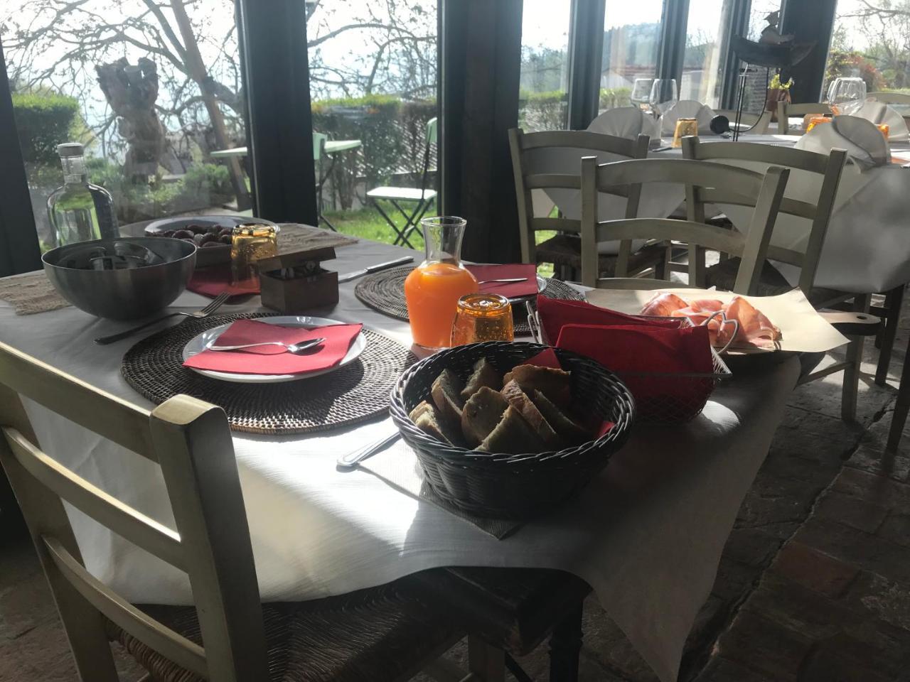Locanda Montepaolo Dovadola Екстер'єр фото